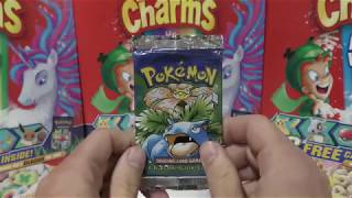 Opening BASE 1st Edition  SHADOWLESS Pokemon Cards [upl. by Coumas948]