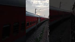 Jansadharan Exp Crossing With Sadbhavna Express [upl. by Arebma]