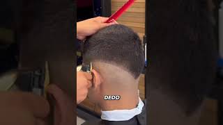 PASSO A PASSO 👆🏻COMPLETO DEGRADÊ EM V DIFERENCIADO E RÁPIDO cortes degradê fade midfade corte [upl. by Eninnaej]