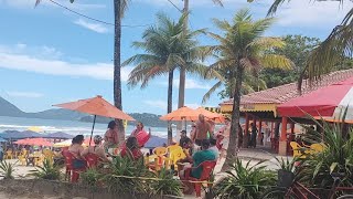 Praia grande e quiosques lotados em Ubatuba SP 180224 [upl. by Horner]