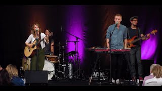 Wiener Blond  Ned schlofn live mit Band gemischter Satz ORF Sommerkabarett [upl. by Guinn140]