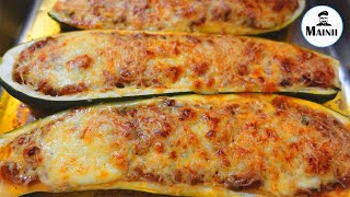 Gefüllte Zucchini Schiffchen mit Hackfleisch und Käse überbacken [upl. by Rebmit]