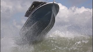 OCQUETEAU  PLAYING IN THE WAVES WITH OSTREA 600 TTOP amp 700270 HP [upl. by Vevine867]