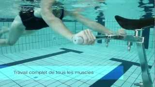 La barre multitraining pour vélo de piscine WATERFLEX [upl. by Eiralav245]