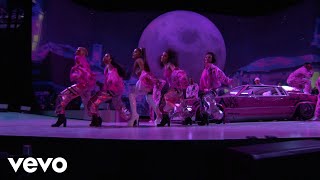 Ariana Grande  7 rings Live From The Billboard Music Awards  2019 [upl. by Eislel]