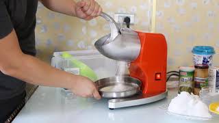 Household Manual Electric Ice Crusher Shaver Machine Snow Cone Maker [upl. by Selwyn]