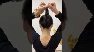 Easy DIY Hairstyles for Beginners [upl. by Aniara]