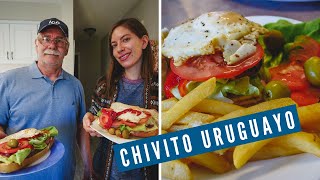 Comiendo CHIVITO URUGUAYO en Canadá 🇺🇾  Típico PLATO URUGUAYO Preparado en SANDWICH y AL PLATO 😋 [upl. by Aletse]