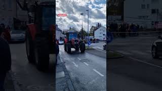 MASSEY FERGUSON 6180 Traktor 🚜 on the road shorts [upl. by Barbara]