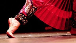 Thillanas in Bharatanatyam Natyam  Sudha Raghunathan [upl. by Nayrda163]