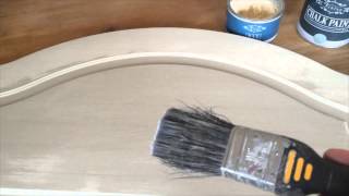 How to use Vintro clear wax over Vintro Chalk Paint [upl. by Acsicnarf]