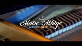 Moise Mbiye natiela yo motema clip [upl. by Thorrlow153]