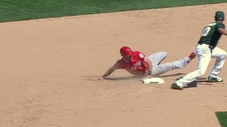 LAAOAK Featherston slides in safely for first steal [upl. by Dwyer]