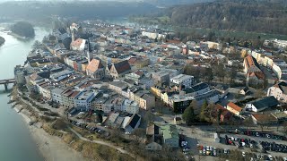 Wasserburg  Rundflug entlang der Innschleife [upl. by Serrell]