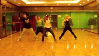 How to dance Cumbia Wepa [upl. by Twelve]