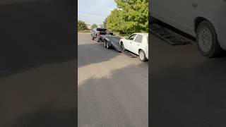 Who didn’t latch the trailer shorts fail fails trailer crash cars load heavyhaul [upl. by Olzsal]