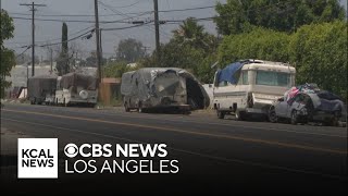 Pacoima neighbors express frustrations surrounding troublesome RV encampment [upl. by Zacharias]