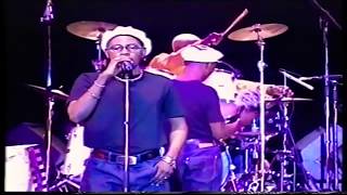 WERRASON amp WENGE MUSICA MAISON MERE  CRESOIS LIVE AU PALAIS DES SPORTS 1999 [upl. by Ffilc]