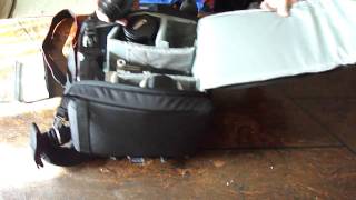 Lowepro Slingshot 302 AW unbagging  packing [upl. by Buna]