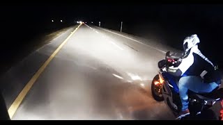 Yamaha FZ09 vs R6 Race [upl. by Felike]