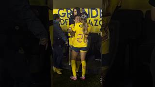 Bonito gesto de Jana Gutiérrez con Aylin Avilez americafemenil [upl. by Elamef]