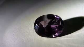 Inclusions inside Alexandrite 1410 carats [upl. by Nnad124]