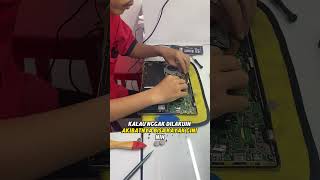 Solusi laptop panas adalah cleaning repaste 😱 servicelaptop asus servicelaptoppanggilan repair [upl. by Aerol]