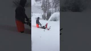 Ariens 28quot deluxe vs a lot of snow [upl. by Aliuqat]