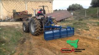 Presentazione prodotti Sagra Carciofo Niscemi 2016 Caruso costruzioni attrezzature agricole [upl. by Einegue]