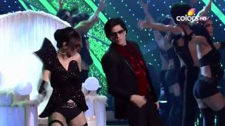 SRK perf songs from Don 2 amp RA One Apsara Awards 2012 11th March [upl. by Kara662]