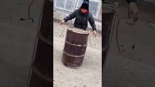 Tips for tying iron oil barrels with rope [upl. by Naivatco]