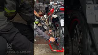 How to use Motul Chain Lube And Chain Cleaner [upl. by Attalanta]