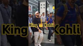 King👑 Kohli kingkohli shortsvideo shorts king 👑spotted Kolkata airport [upl. by Eicirtap]