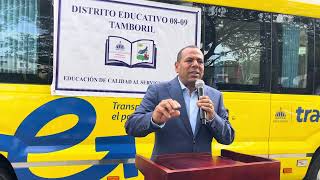 Anyolino da las palabras de bienvenida en la entrega de la guaguas del transporte de estudiantes [upl. by Anavoig]