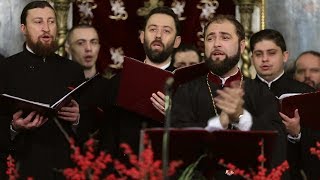 Ia sculați voi gazde mari  Grupul psaltic „Tronos”  Biserica „Sfântul Gheorghe” Vechi [upl. by Avehs]