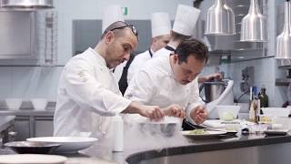 3 stelle Michelin l’eccellenza dell’Enoteca Pinchiorri con Annie Féolde e Riccardo Monco [upl. by Towrey194]