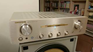 Marantz PM8001 [upl. by Willmert]