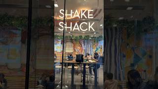 Shake Shack’s Shroom Burger TGIF singaporevlog singapore tgif shakeshack [upl. by Willtrude]