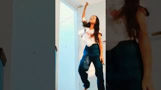 chiggy wiggy song dance  bollywood chiggywiggy Dancewithaishani77 [upl. by Kowatch]