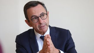 Le ministre de lIntérieur se défend de vouloir contourner le Parlement sur la politique migratoire [upl. by Lepine]