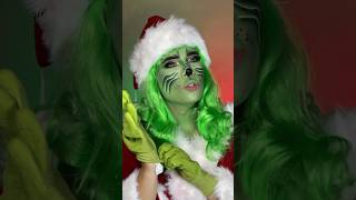 El grinch ha llegado 👀✨🎄 makeup grinch artist viralvideo [upl. by Adamski]