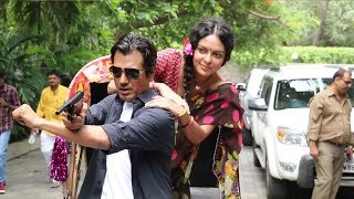 Nawazuddin Siddiquis BHOJPURI STYLE Entry At Babumoshai Bandookbaaz Trailer Launch [upl. by Ibbed]