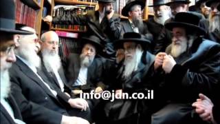 ViznitzKlausenburg and Modzitz Rebbes Menachem Avel Rabbi Ovadia Yosef  Iyar 5773 [upl. by Aronid]