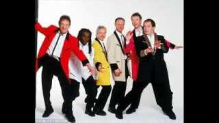 Showaddywaddy  Closer to the One I Love [upl. by Petua]