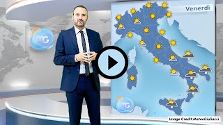 Previsioni meteo per venerdì 15 novembre Il maltempo si concentra al Sud [upl. by Atalanta]