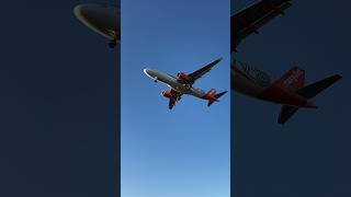 NEOOOO easyJet A320neo Landing at London Gatwick aviation [upl. by Ikik]