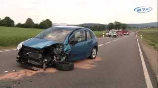 Schwerer Verkehrsunfall zwischen einem LKW und zwei PKW nahe Schneeberg Sachsen 18062012 [upl. by Ayouqat]