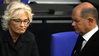 LambrechtRücktritt Wer wird neuer Verteidigungsminister  AFP [upl. by Kurtz877]