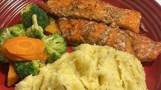 OVEN BAKED SALMON HONEY LEMON and GARLIC BUTTER [upl. by Inalaehak654]