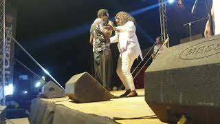 Martino Ngallé chante quottoi et moi pour léternitéquot à Douala fiesta 202120222 [upl. by Eirlav]